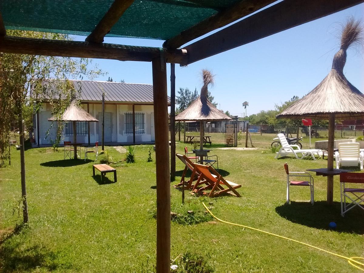 Aitue Bungalows Gualeguaychu Exterior photo